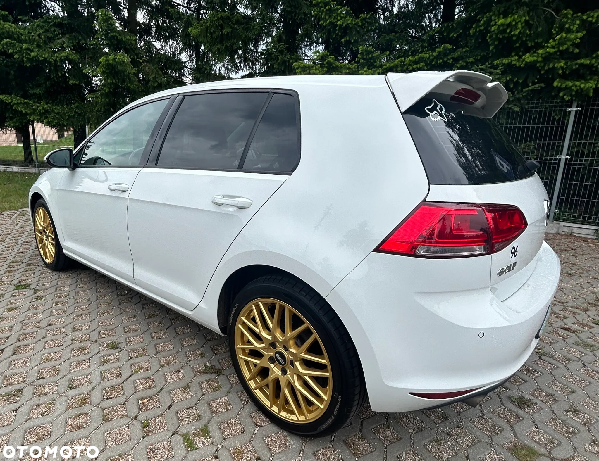 Volkswagen Golf 1.6 TDI 4Motion BlueMotion Technology Comfortline - 13