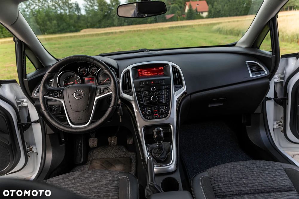 Opel Astra 1.6 Style - 26