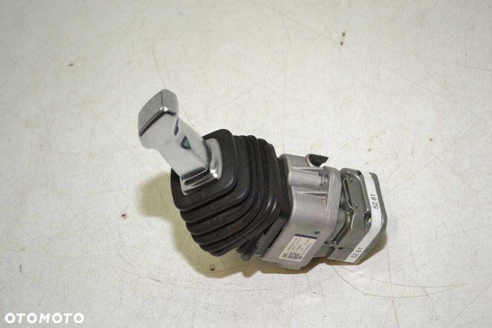 MERCEDES ACTROS MP4 ZAWÓR MANETKA DŹWIGNIA HAMULCA RĘCZNEGO 0044305281 - 3