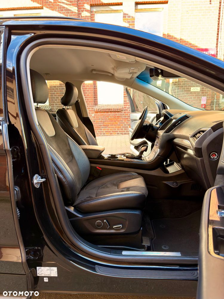 Ford Edge 2.0 TDCi Bi-Turbo 4x4 ST-LINE - 23
