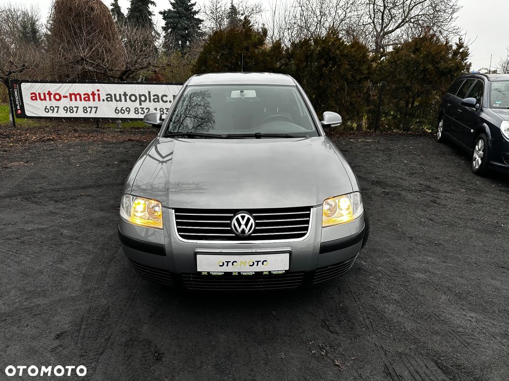 Volkswagen Passat - 3