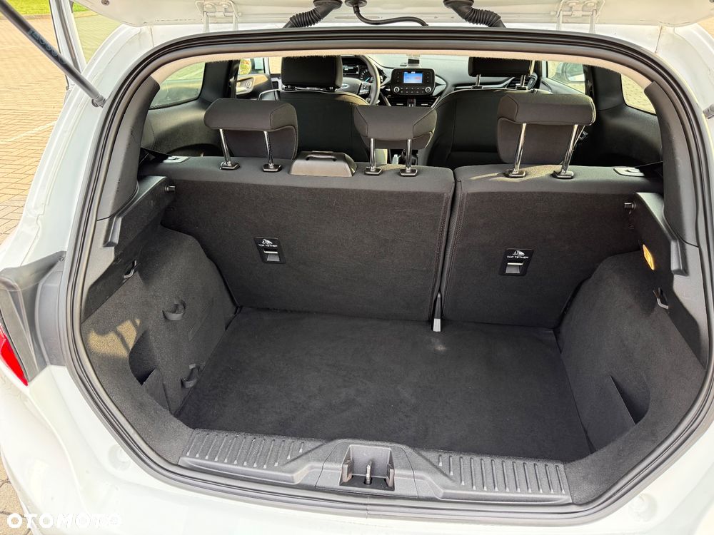 Ford Fiesta 1.1 S&S TREND - 12