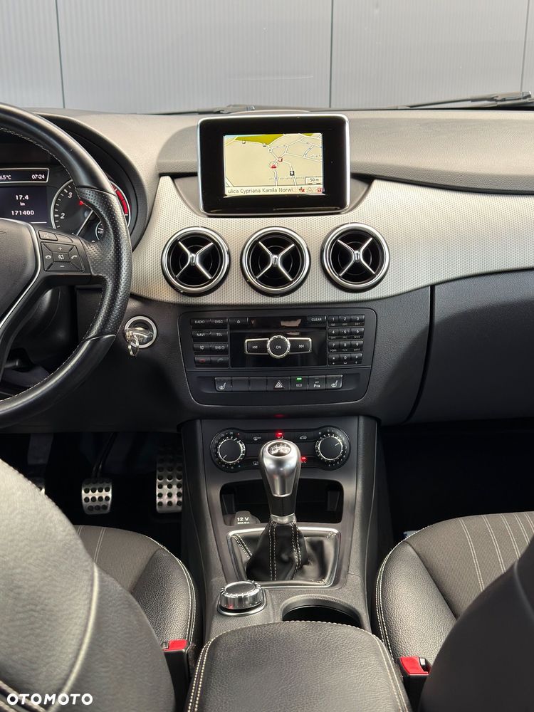 Mercedes-Benz Klasa B 200 CDI (BlueEFFICIENCY) - 8