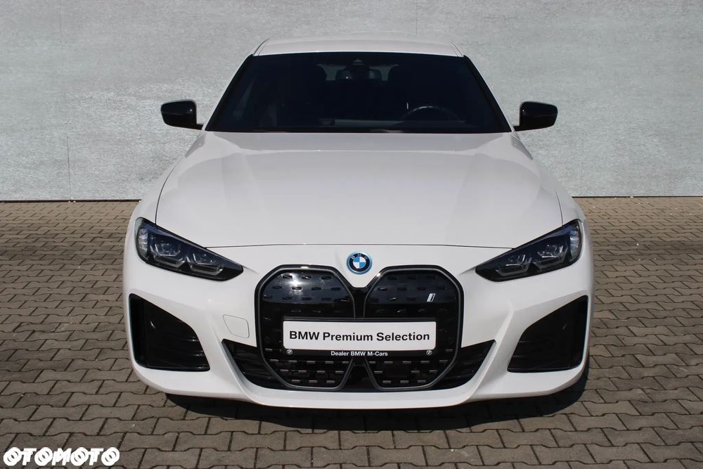 BMW i4 80.7kWh eDrive 35 M Sport - 8