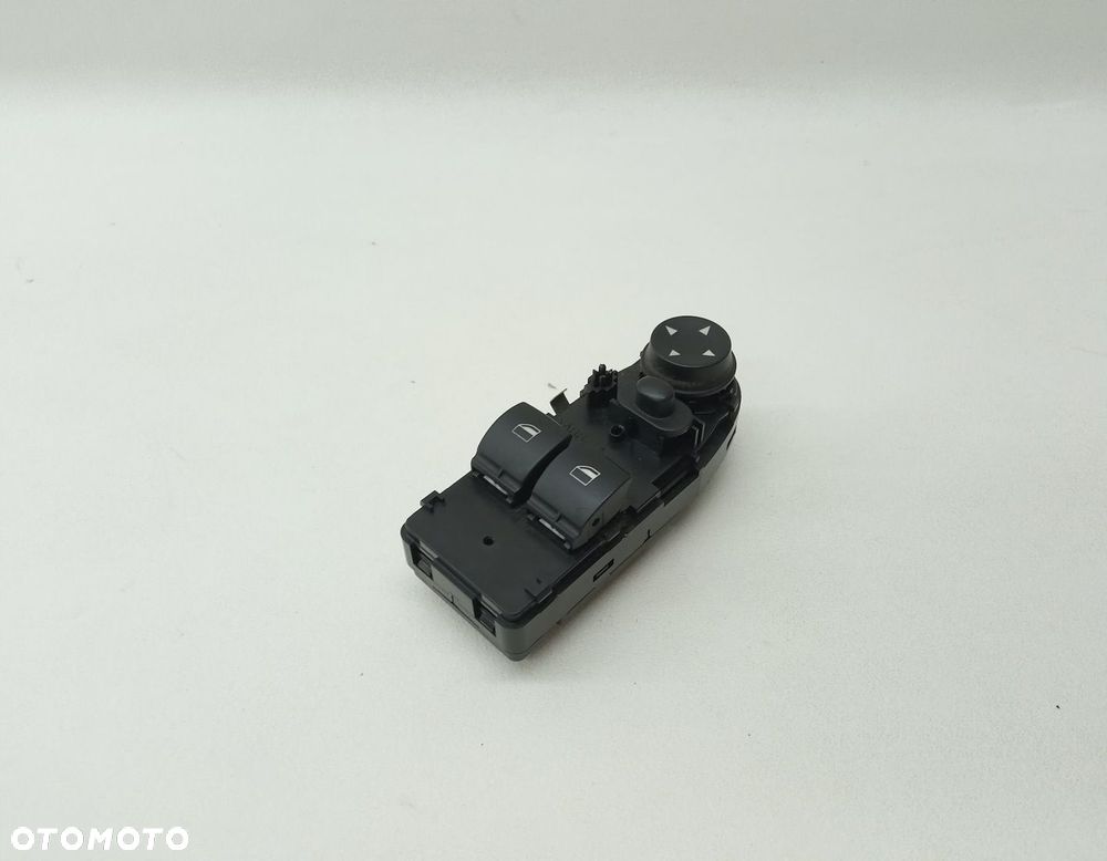PANEL SZYB KIEROWCY BMW SERIA 1 E81 9167157 - 1