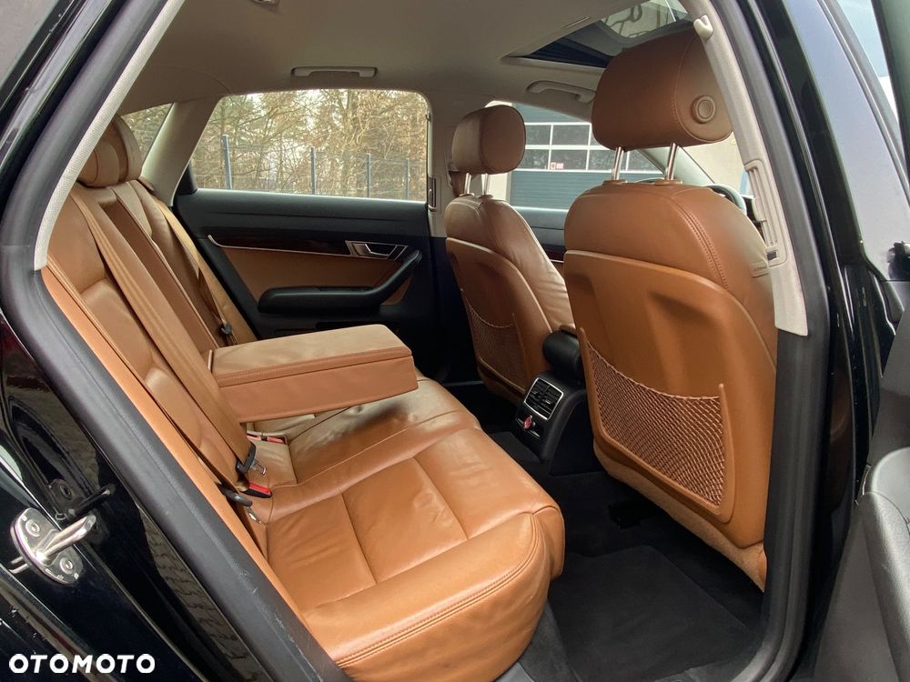 Audi A6 Limousine 3.2 FSI Quattro Tiptronic - 11