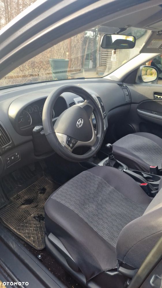 Hyundai i30 1.6 CRDi Comfort - 4