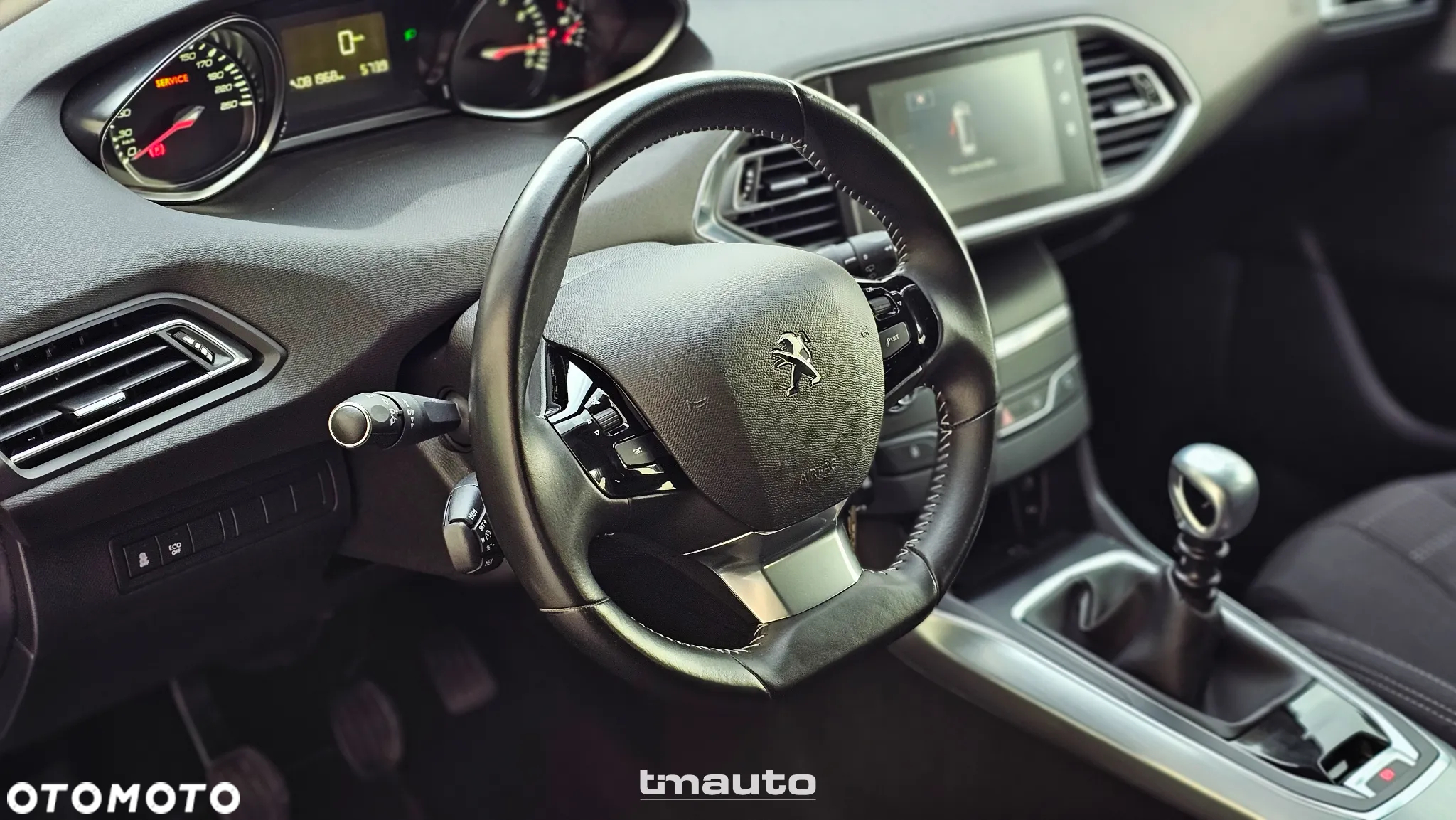 Peugeot 308 SW 1.2 PureTech Allure S&S - 11