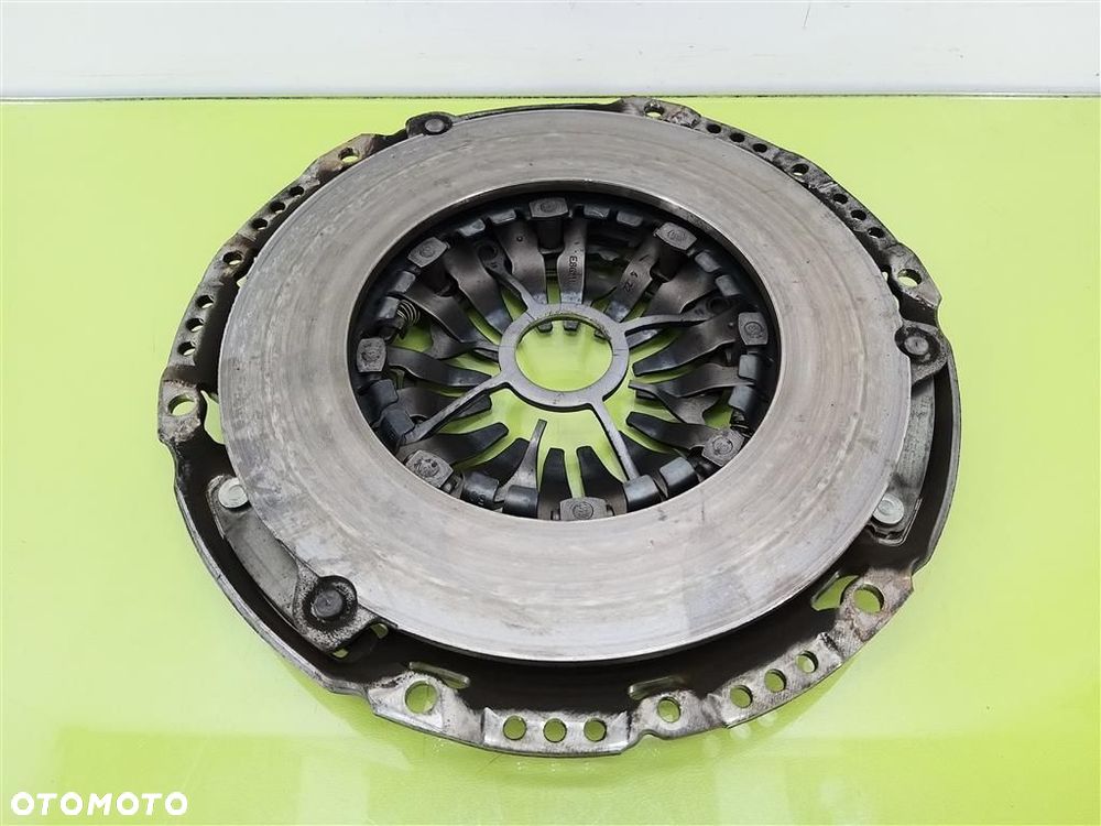 Sprzęgło Kompletne Toyota Avensis II T25 2003-2006 2.0 D4D 126KM - 11