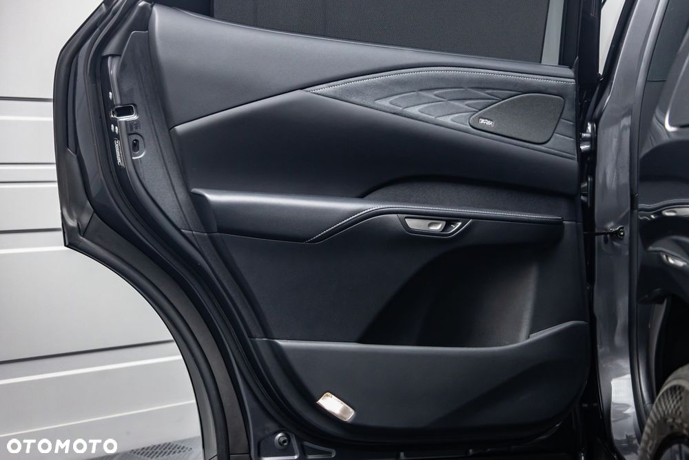 Lexus RX 500h F Sport - 30