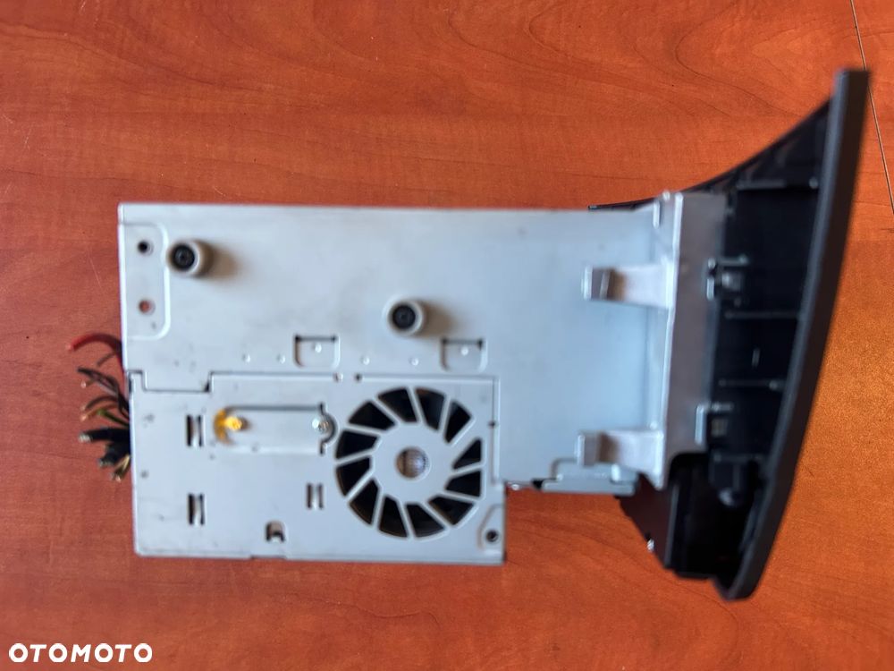 RADIO CD NAWIGACJA A2049001108 MERCEDES W204 - 5