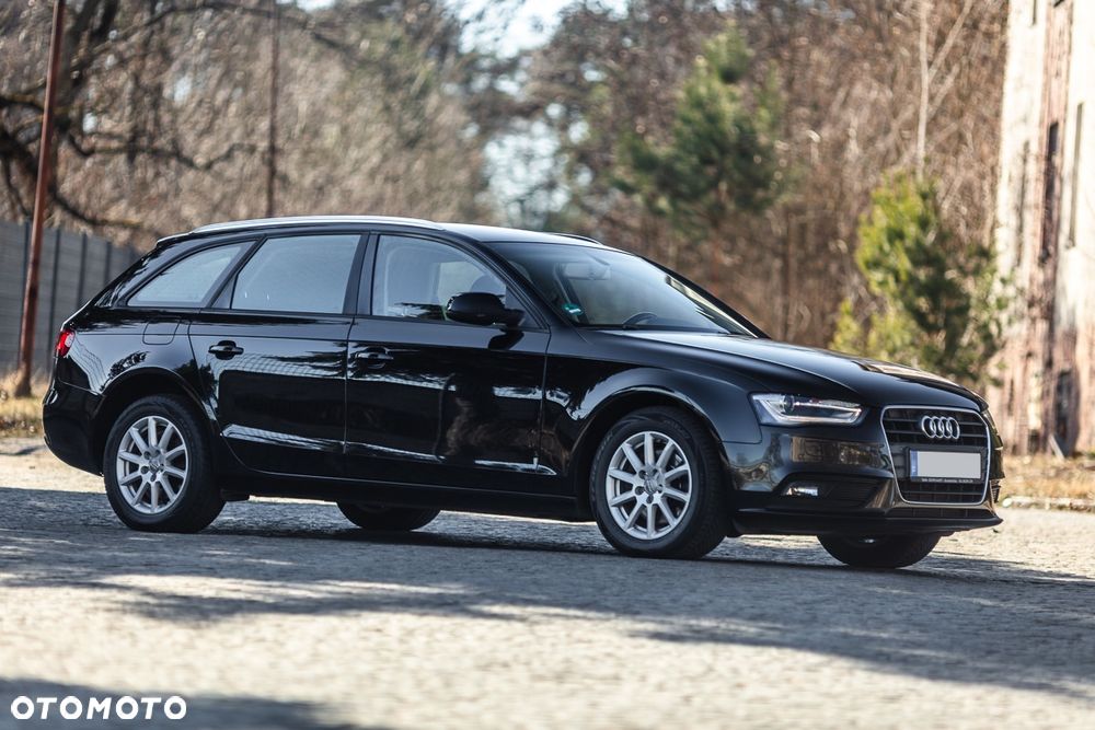 Audi A4 Avant 2.0 TDI DPF - 8