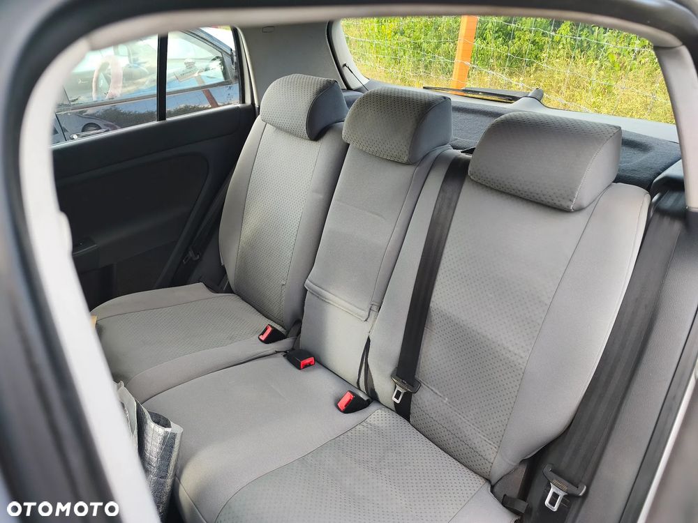 Volkswagen Golf Plus 1.4 Comfortline - 3