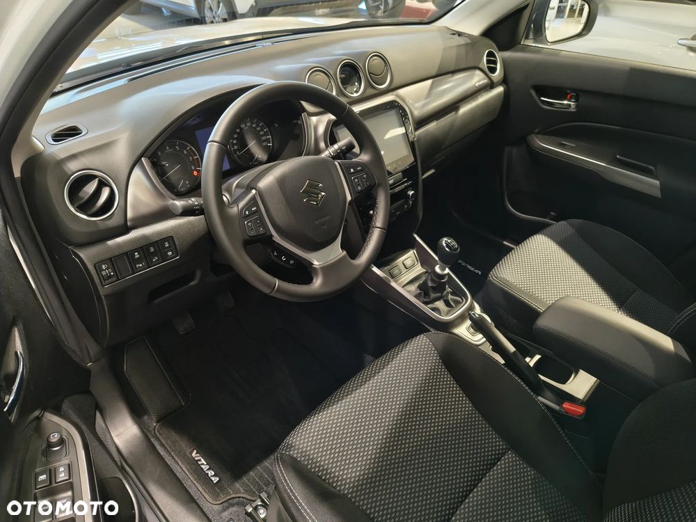 Suzuki Vitara 1.4 Boosterjet mHEV Premium Plus 4WD - 17