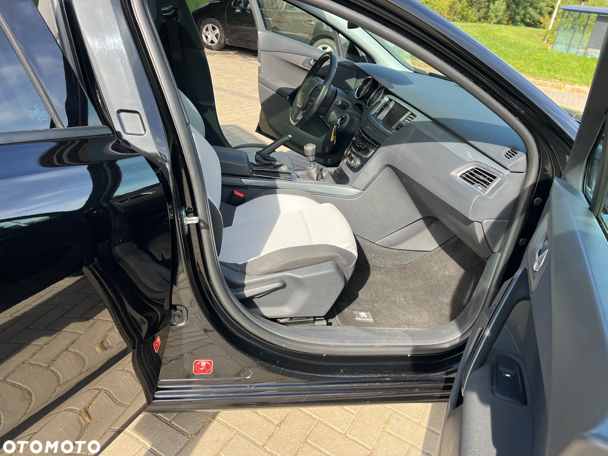 Peugeot 508 SW HDi FAP 140 Family - 20