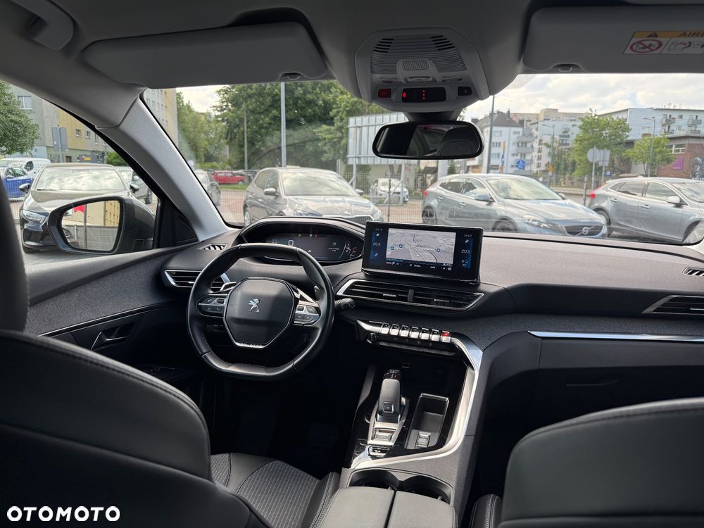 Peugeot 3008 1.5 BlueHDi Allure Pack S&S EAT8 - 21