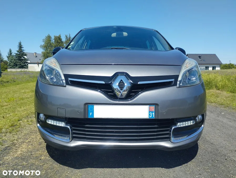 Renault Scenic 1.6 dCi Bose - 11