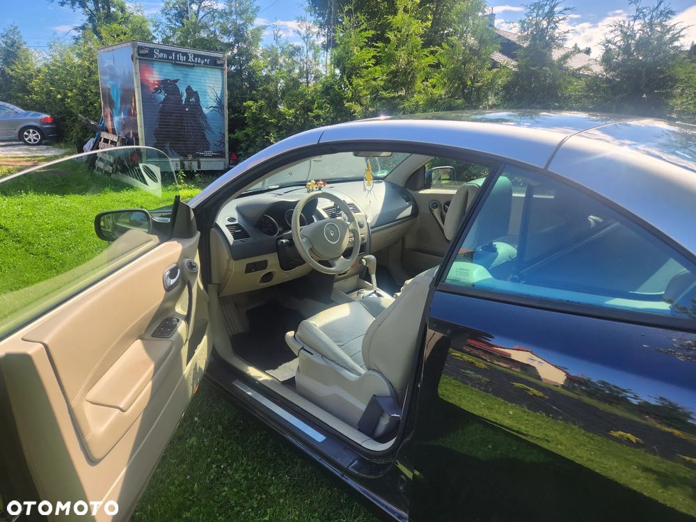 Renault Megane 2.0 16V Expression - 10