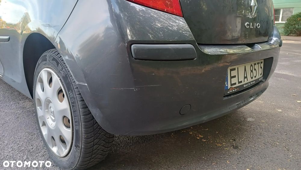 Renault Clio - 21