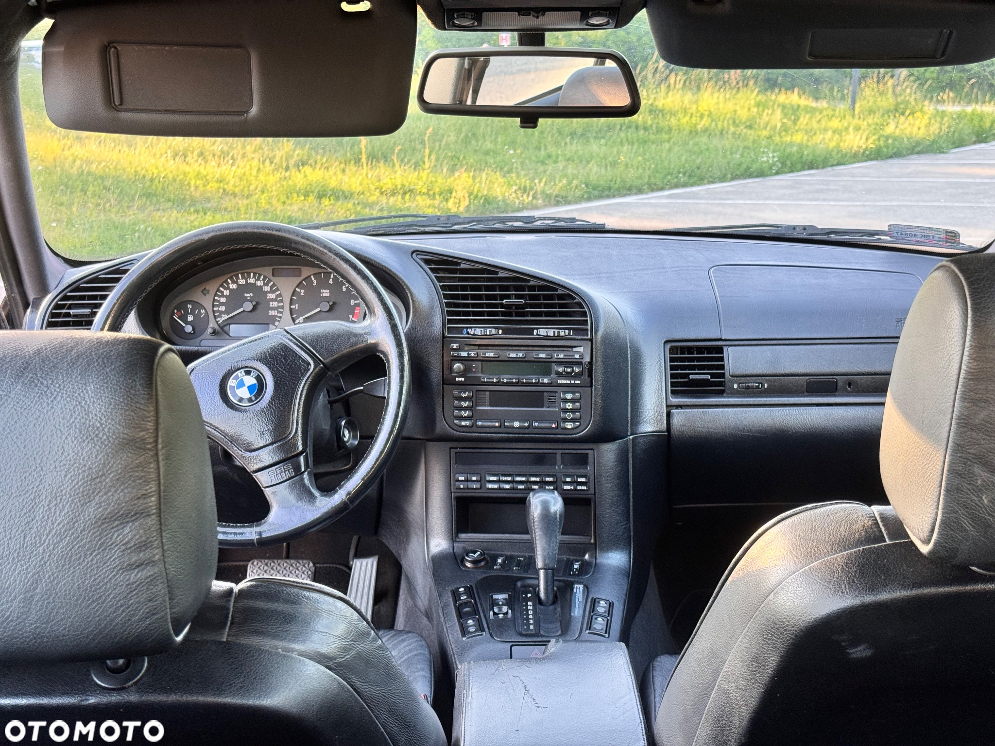 BMW Seria 3 - 16