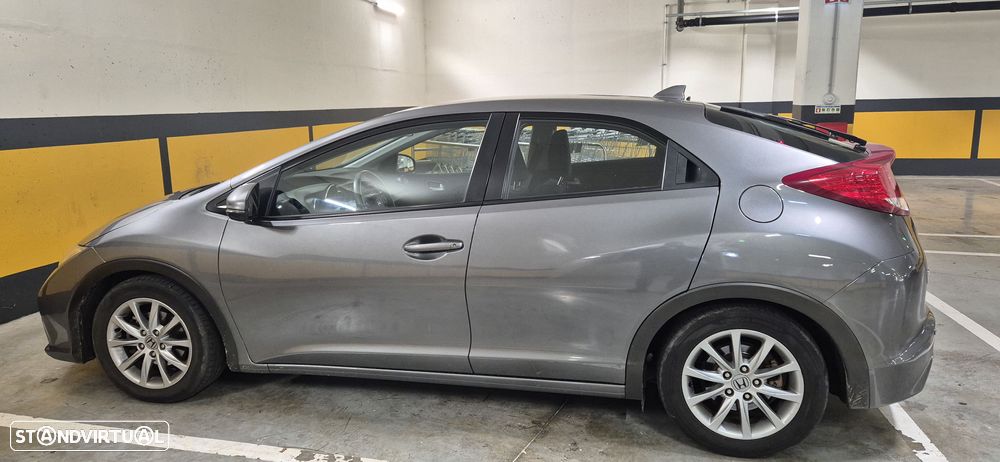 Honda Civic 1.4 i-VTEC Comfort - 13