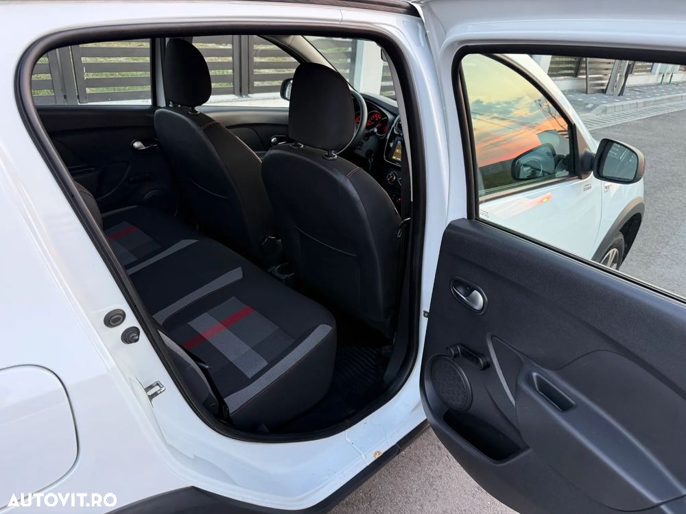 Dacia Sandero Stepway TCe 90 (S&S) Prestige - 16