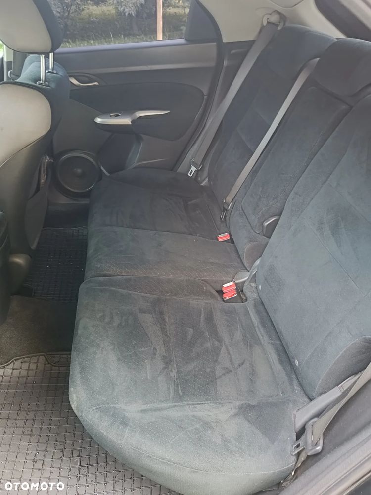 Honda Civic 1.4i-DSi - 7