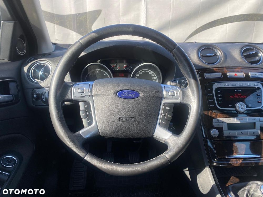 Ford Mondeo 2.0 TDCi Ghia - 26