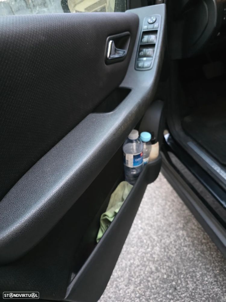 Mercedes-Benz A 150 Classic Automatic - 4