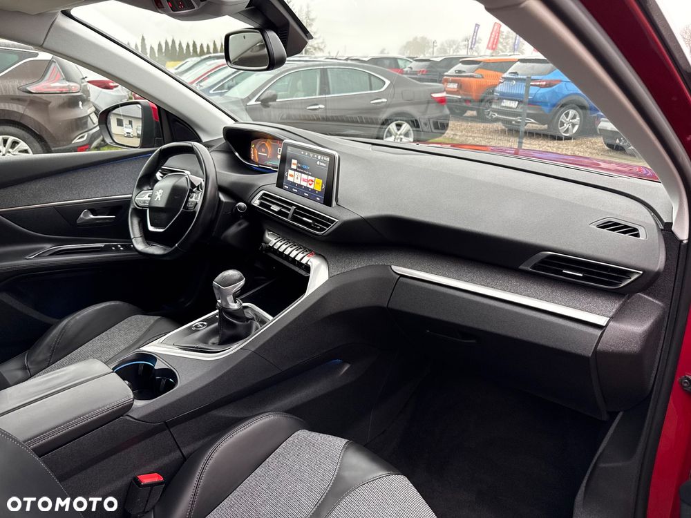 Peugeot 3008 2.0 HDi Allure - 17