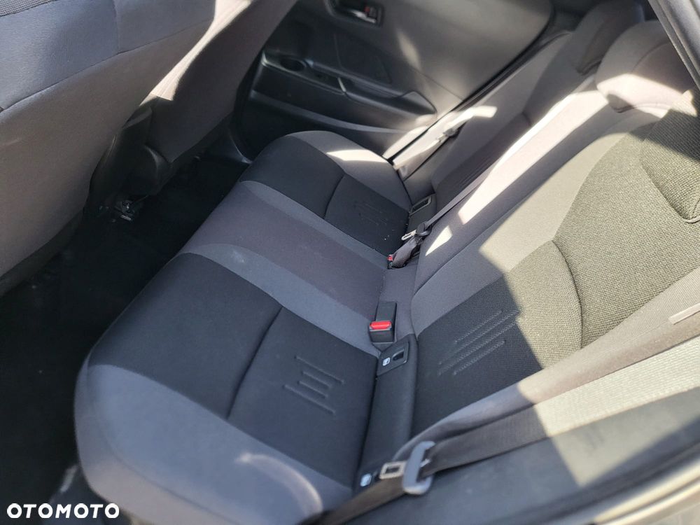 Toyota C-HR 1.8 Hybrid Team Deutschland - 9