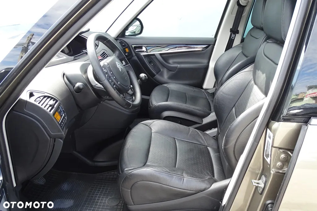 Citroën C4 Picasso 2.0 HDi Exclusive - 18