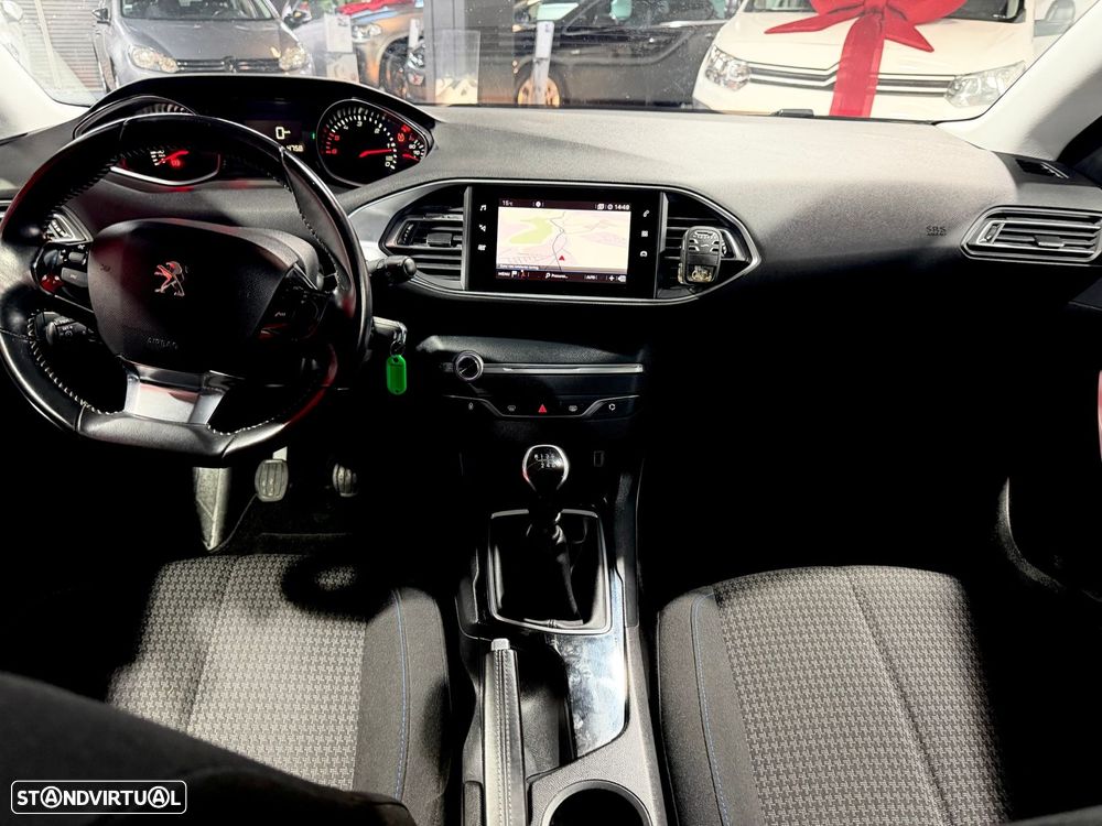 Peugeot 308 SW 1.5 BlueHDi Style - 23