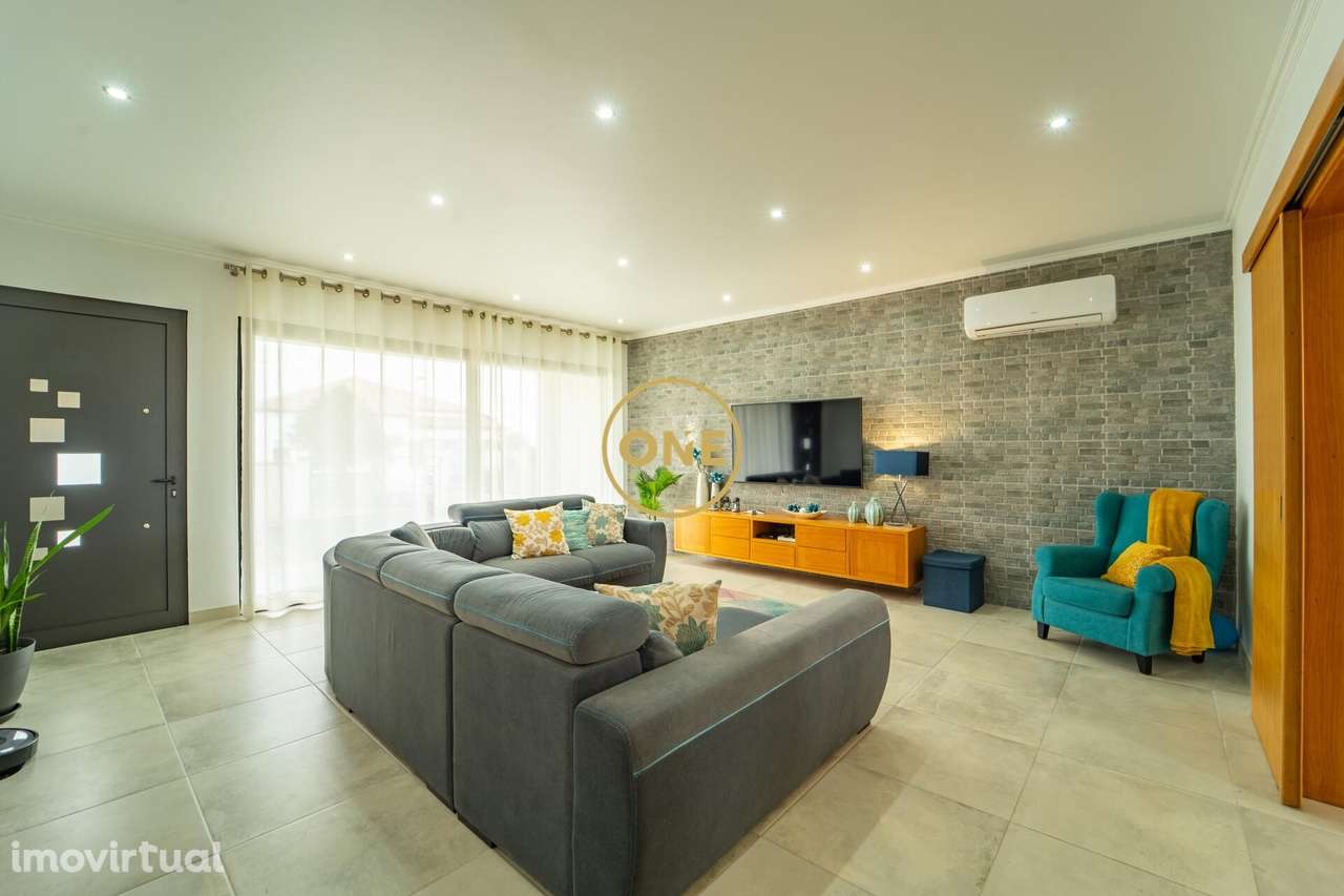 Moradia - Grande imagem: 5/27