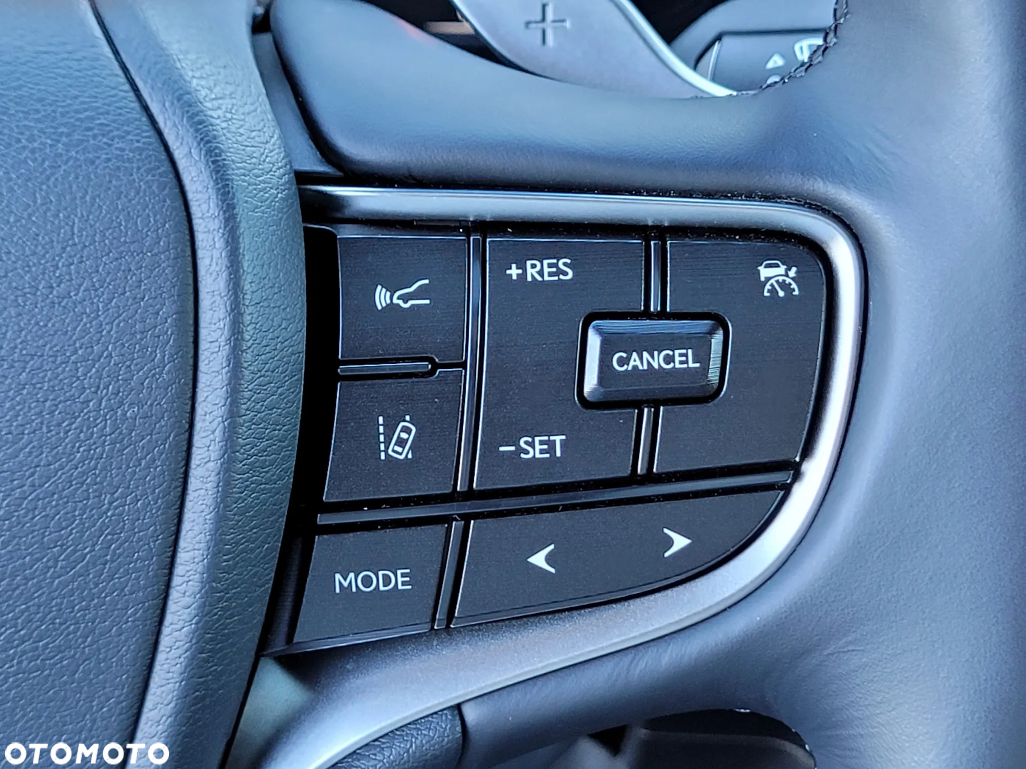 Lexus ES - 29