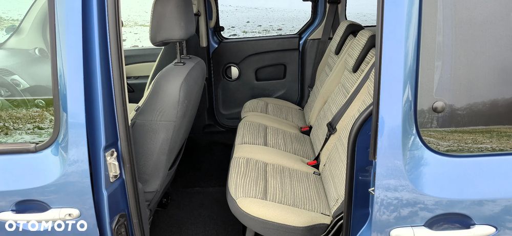 Renault Kangoo 1.6 16V 105 Happy Family - 10