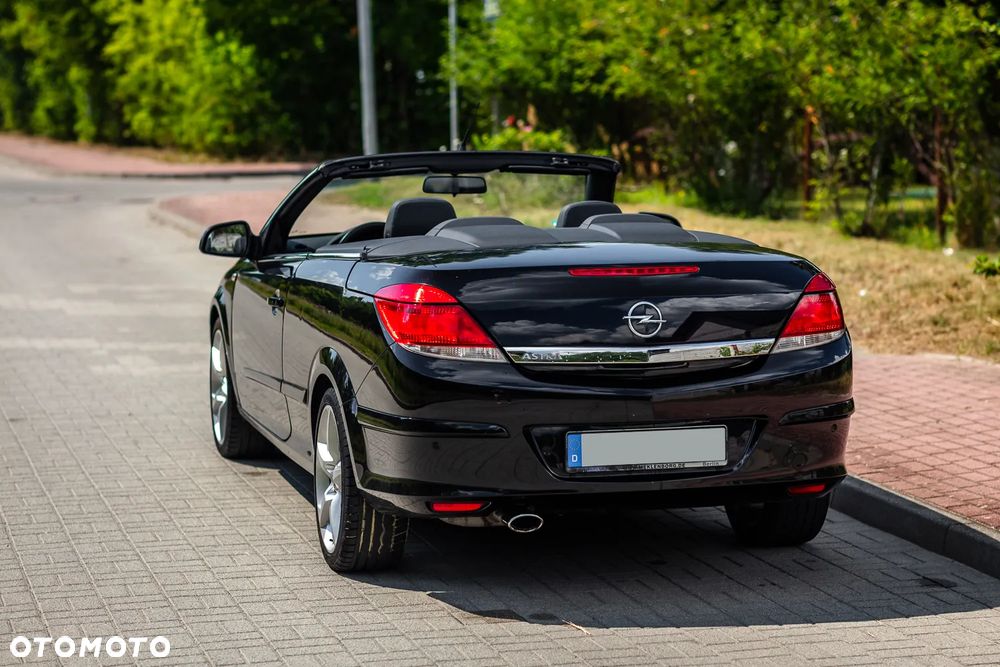 Opel Astra 1.8 - 15