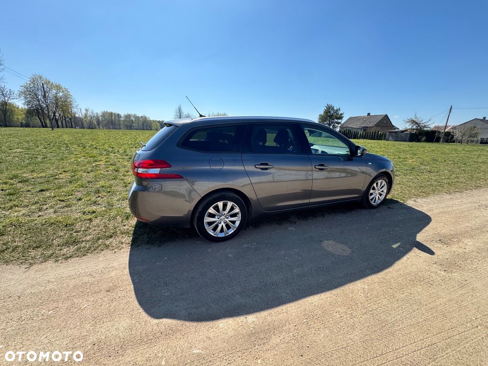 Peugeot 308 PureTech 110 Stop & Start Allure - 16