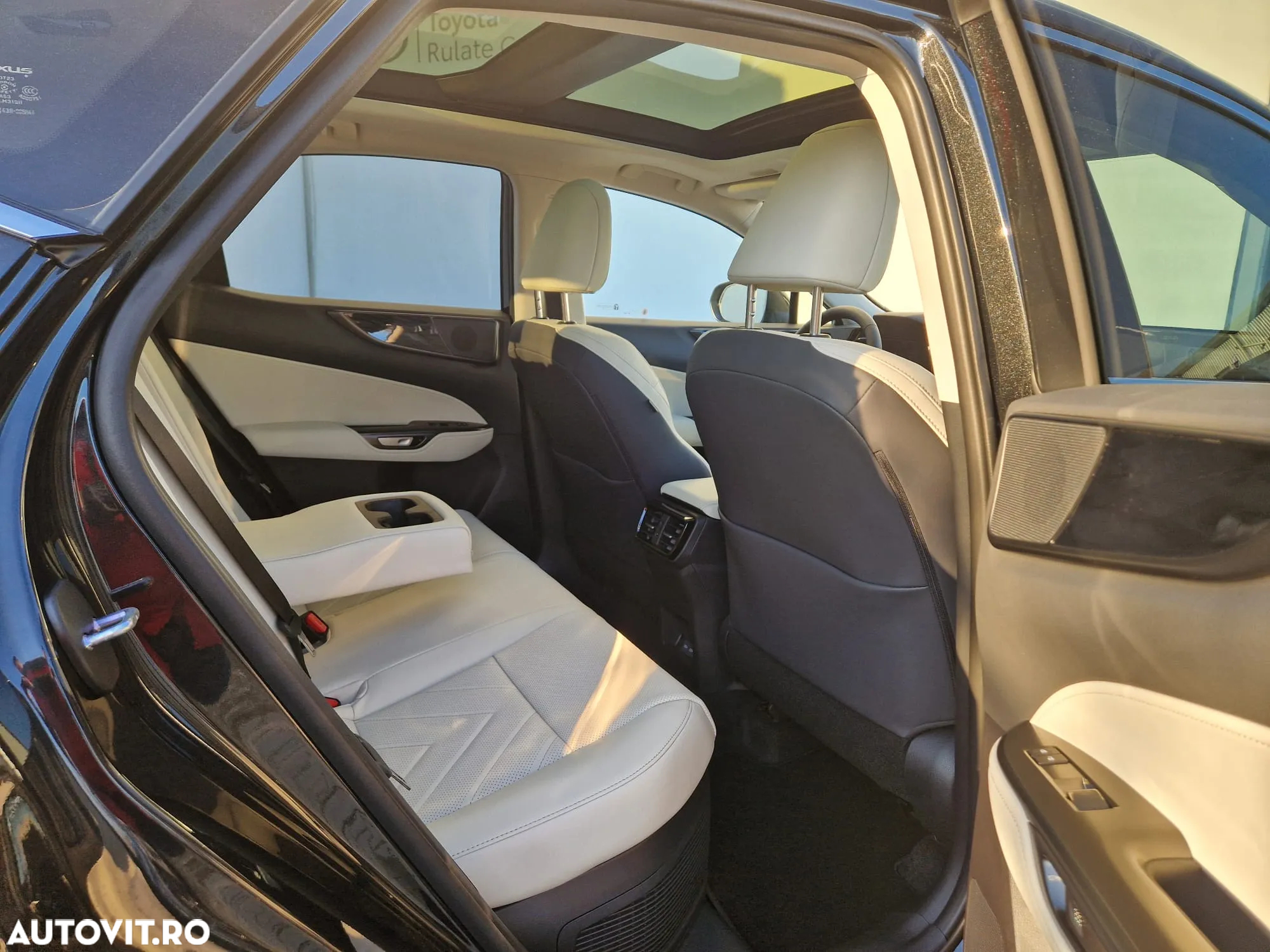 Lexus Seria NX 350h AWD 2.5 TNGA HV 25H CVT Executive - 7