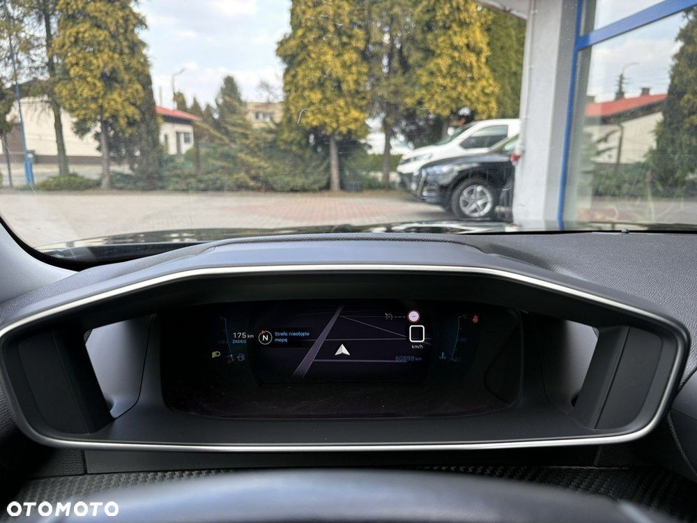 Peugeot 2008 BlueHDi 110 Allure - 30