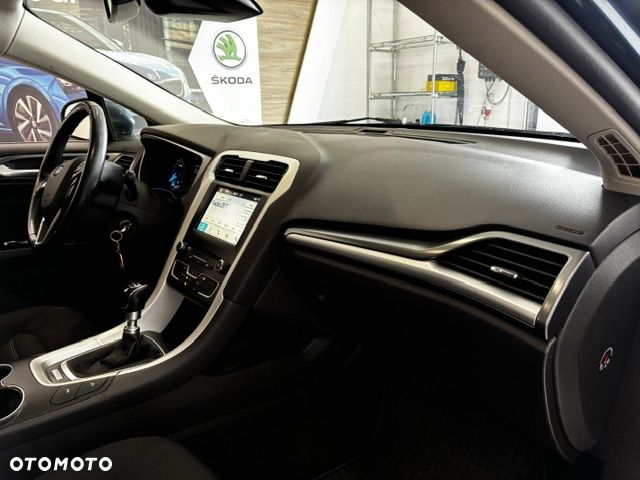 Ford Mondeo 1.5 EcoBoost Trend - 17