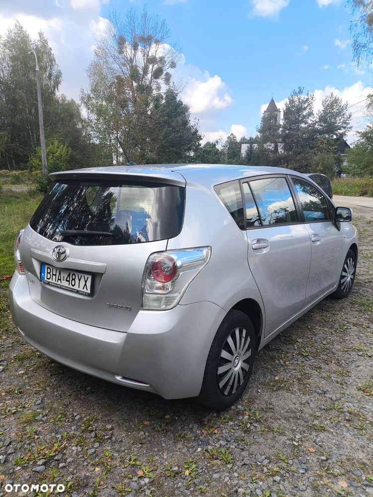 Toyota Verso 2.0 D-4D Luna 7os - 5