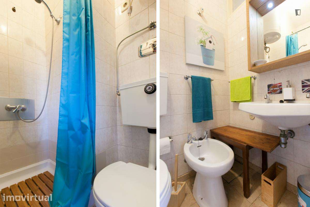 Apartamento com 1 quartos - localizado em Santo Ildefonso Porto - Grande imagem: 2/23