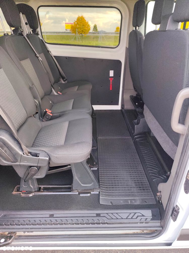 Ford Transit Custom 310 L2H1 Limited - 13