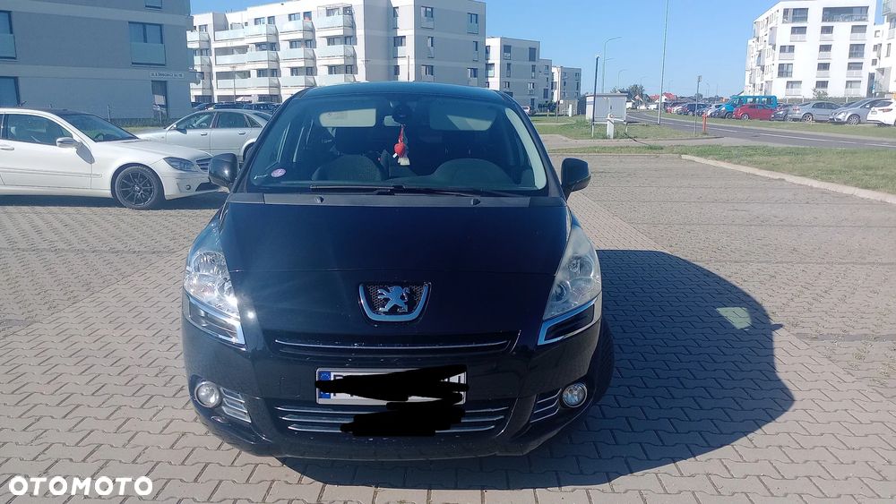 Peugeot 5008 ver-1-6-hdi-active-7os - 3