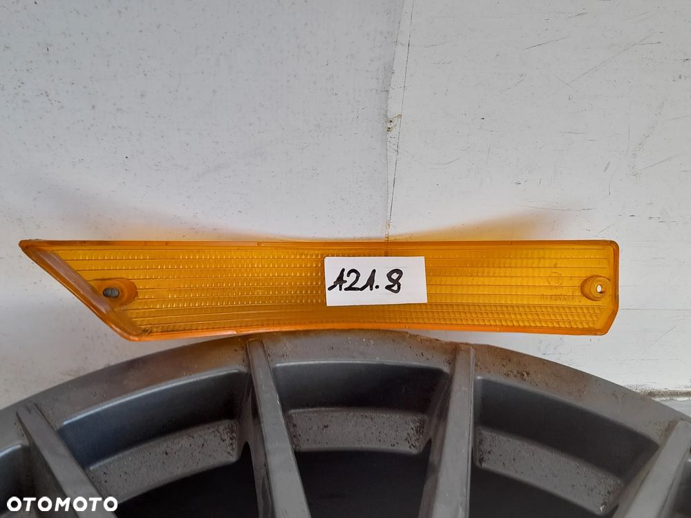 Klosz kierunkowskazu lewy przód BMW E12 32723R6 - 6