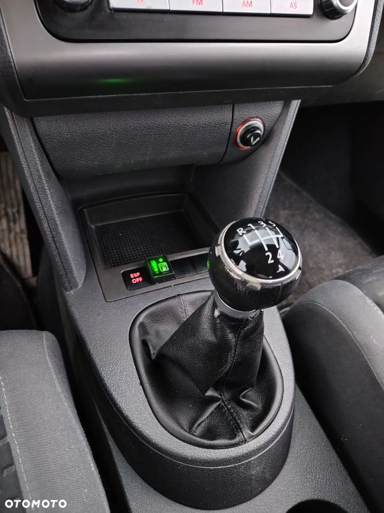 Volkswagen Touran 1.6 Trendline - 18