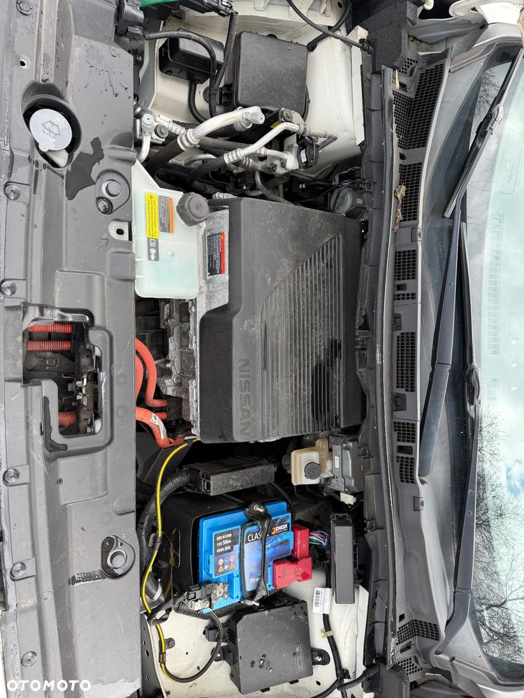 Nissan Leaf 40 kWh Tekna - 22