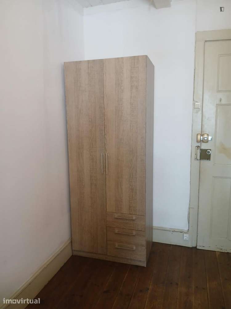 Quarto - localizado em São Jerónimo Coimbra - Grande imagem: 5/8