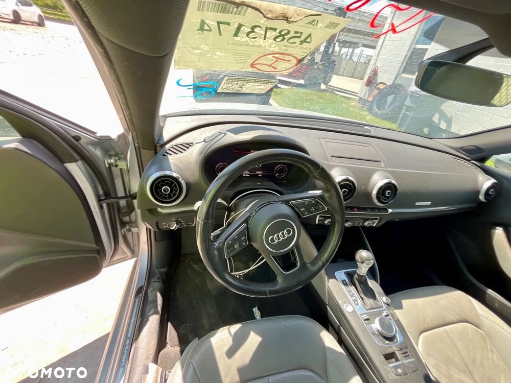 Audi A3 Sportback 1.4 TFSI e-tron S tronic - 17